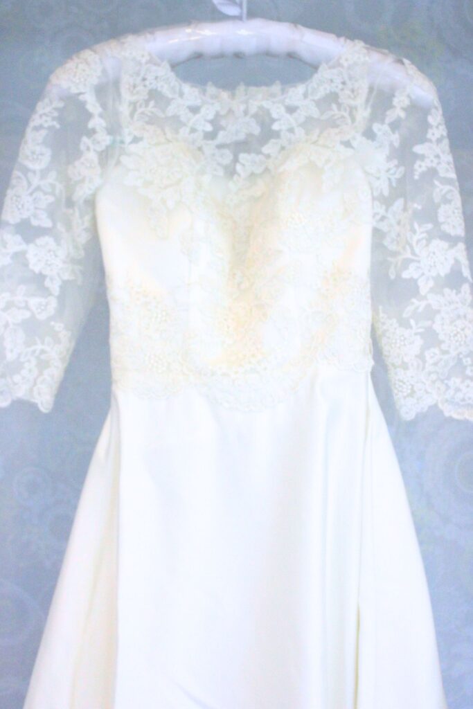 リメイク前のウェディングドレス