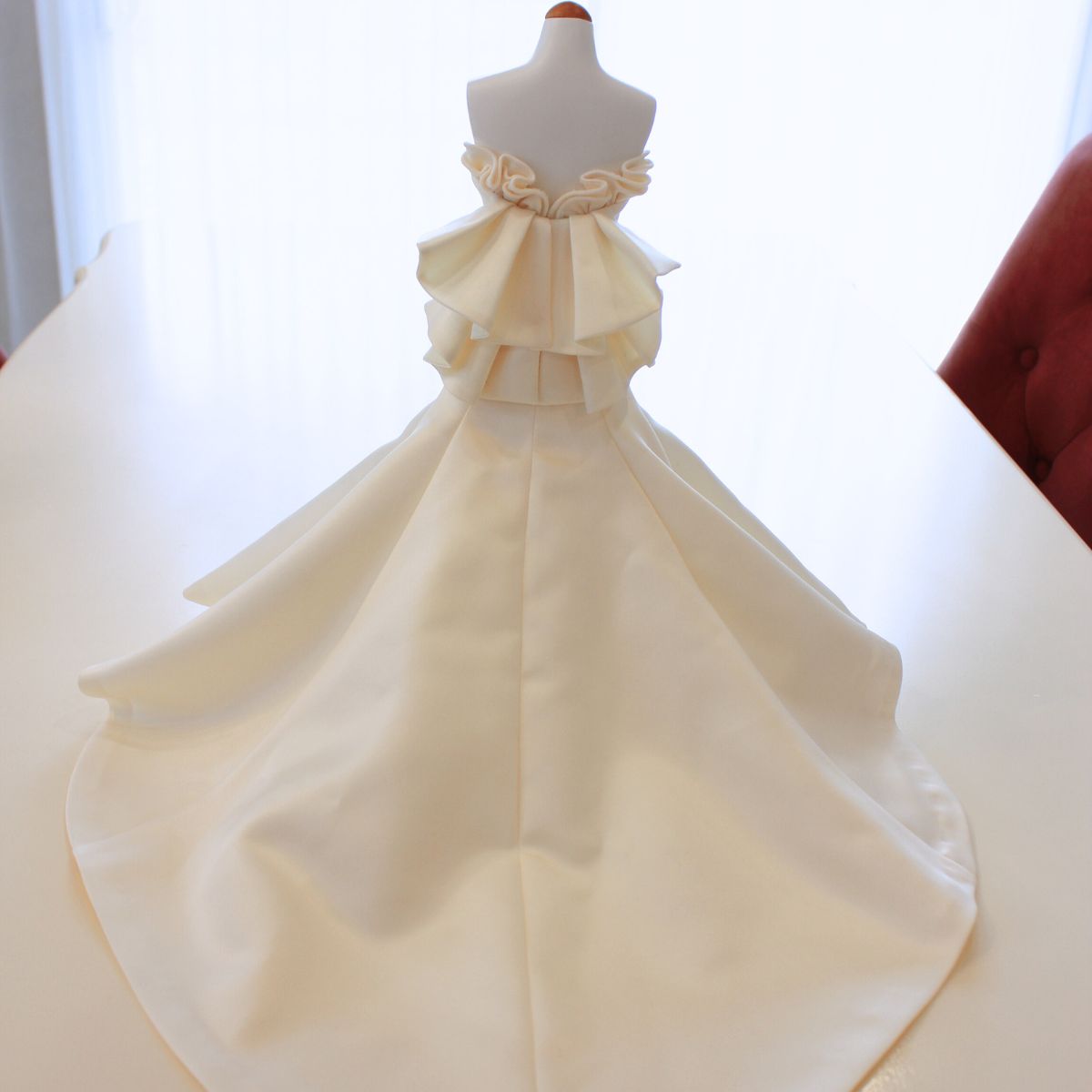 ミニチュアドレス後ろ