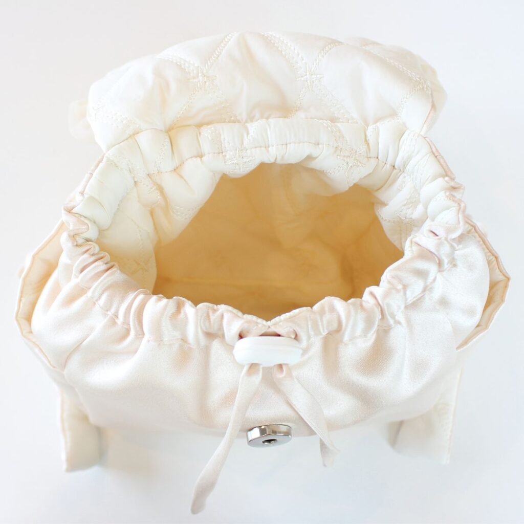 ベビーリュック上部