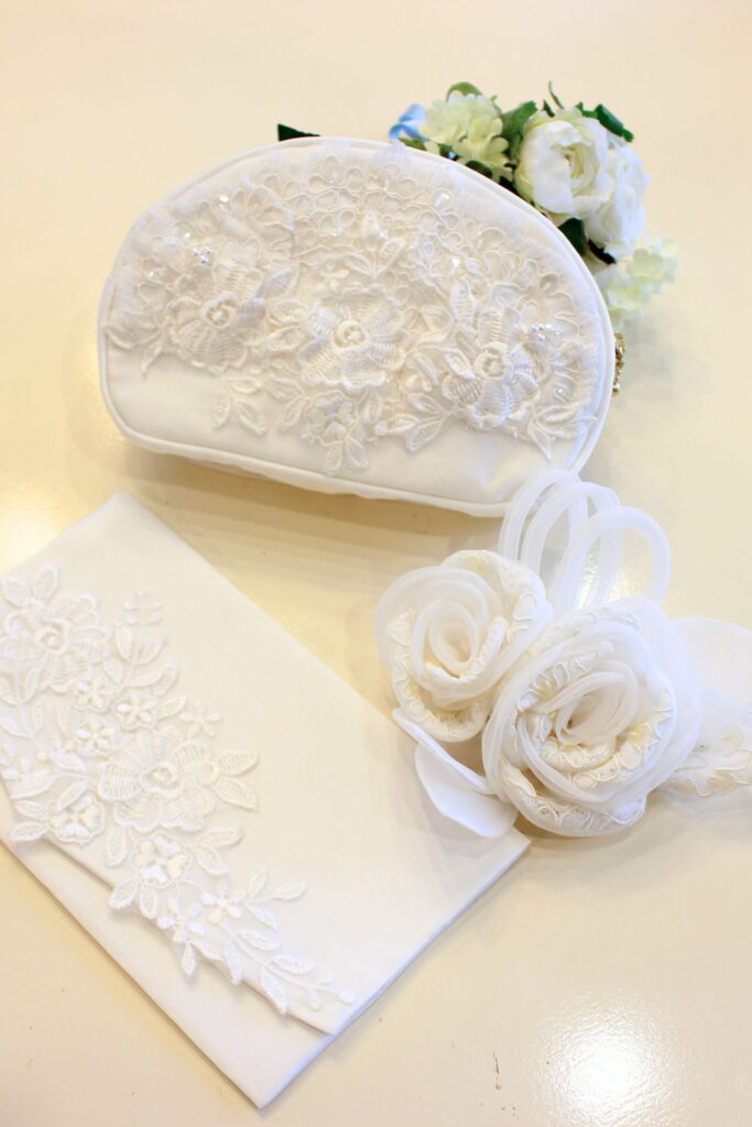 リメイク後の袱紗、コサージュ、ポーチ